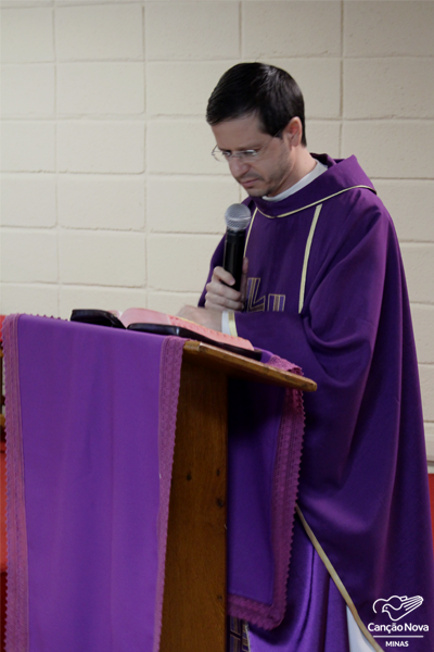 Padre Ademir, missionário da Canção Nova