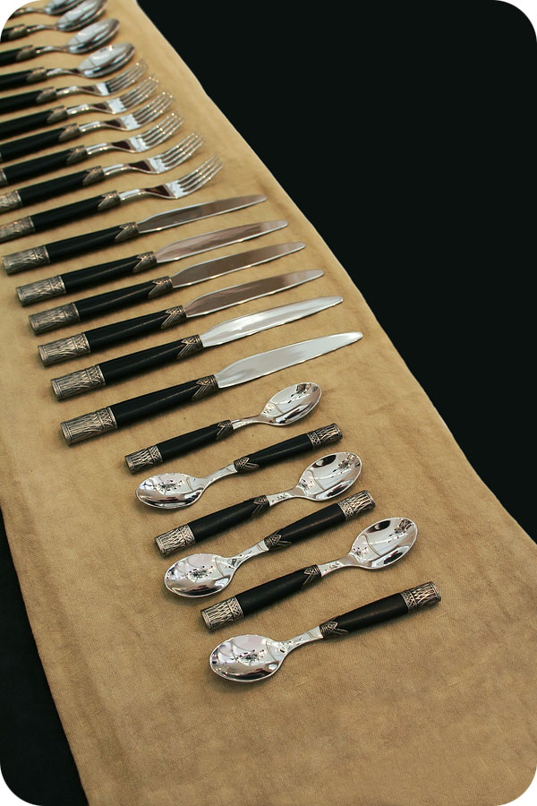 row-of-silverware.jpg