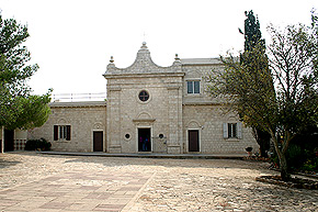 Mosteiro Carmelita sobre o Monte Carmelo