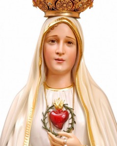 A consagração a Virgem Maria e o uso das correntes