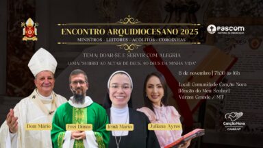 Ministros da Eucaristia, leitores, acólitos e coroinhas encontram-se na Canção Nova em VG