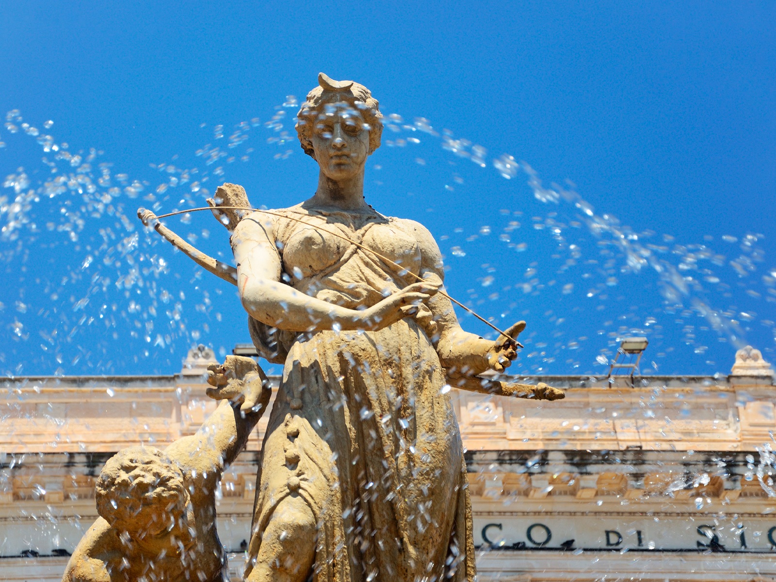 Éfeso resiste ao evangelho I Leia