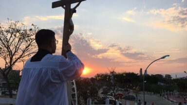 Do altar às telas: como construir um ecossistema de conteúdo para a evangelização Phygital