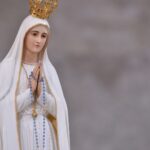 Maria prepara o encontro com Jesus